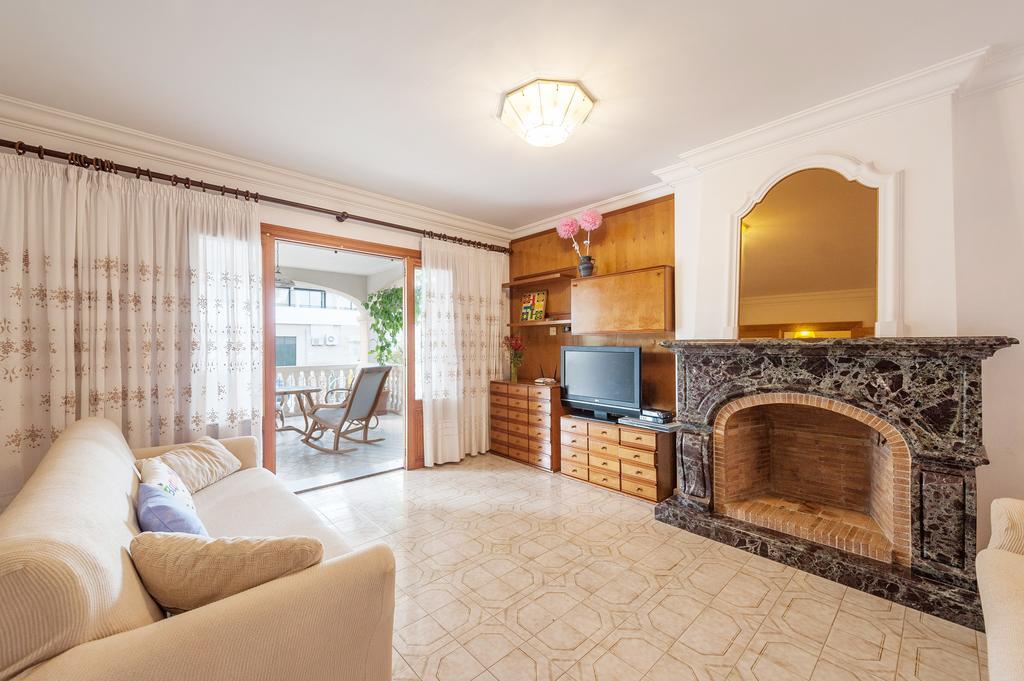 Villa Vallespir Port de Alcudia  ภายนอก รูปภาพ
